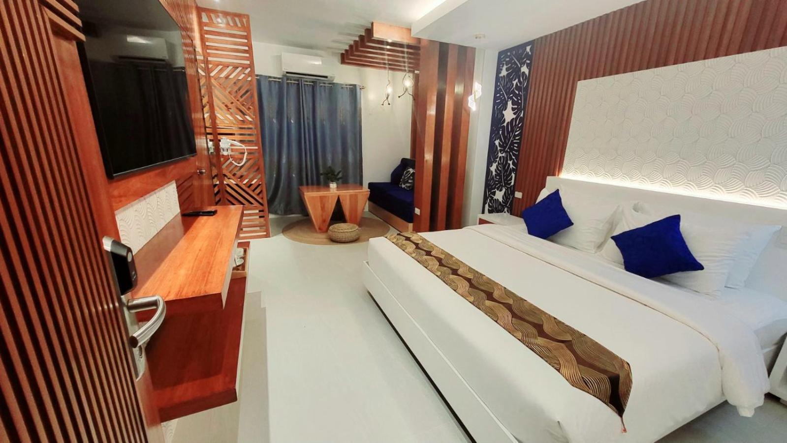 The Paragon Boracay Suites Manoc-Manoc Exteriör bild